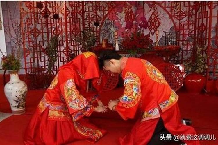 男木女土的夫妻命运表