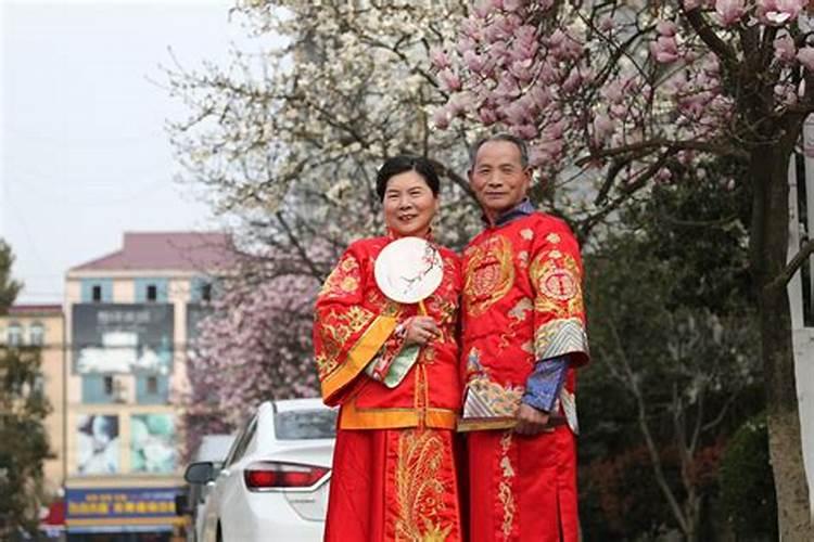 鼓励婚姻不幸的男人